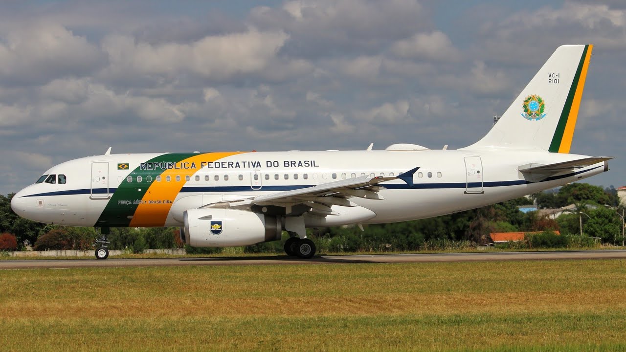 A chegada do Presidente Lula no Aeroporto de Sorocaba.