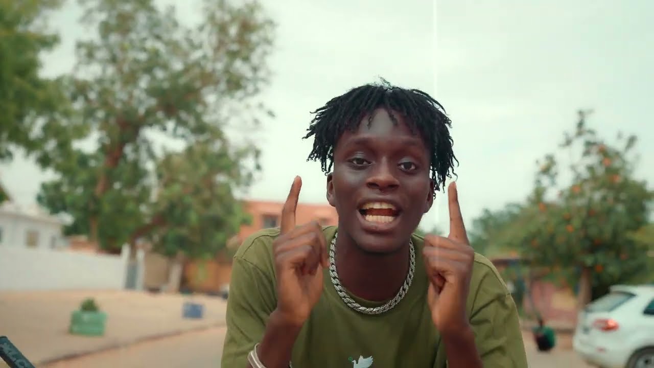 Malf 17 feat. Taal Bi -  Passe Passe (Clip Officiel)