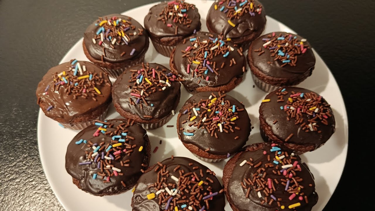 Cupcakes au chocolat كب كيك الشوكولاتة