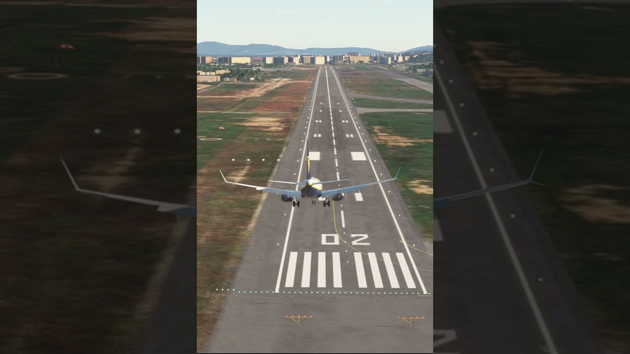 Moment Landing Boeing 737max hard landing #shorts #hardlanding