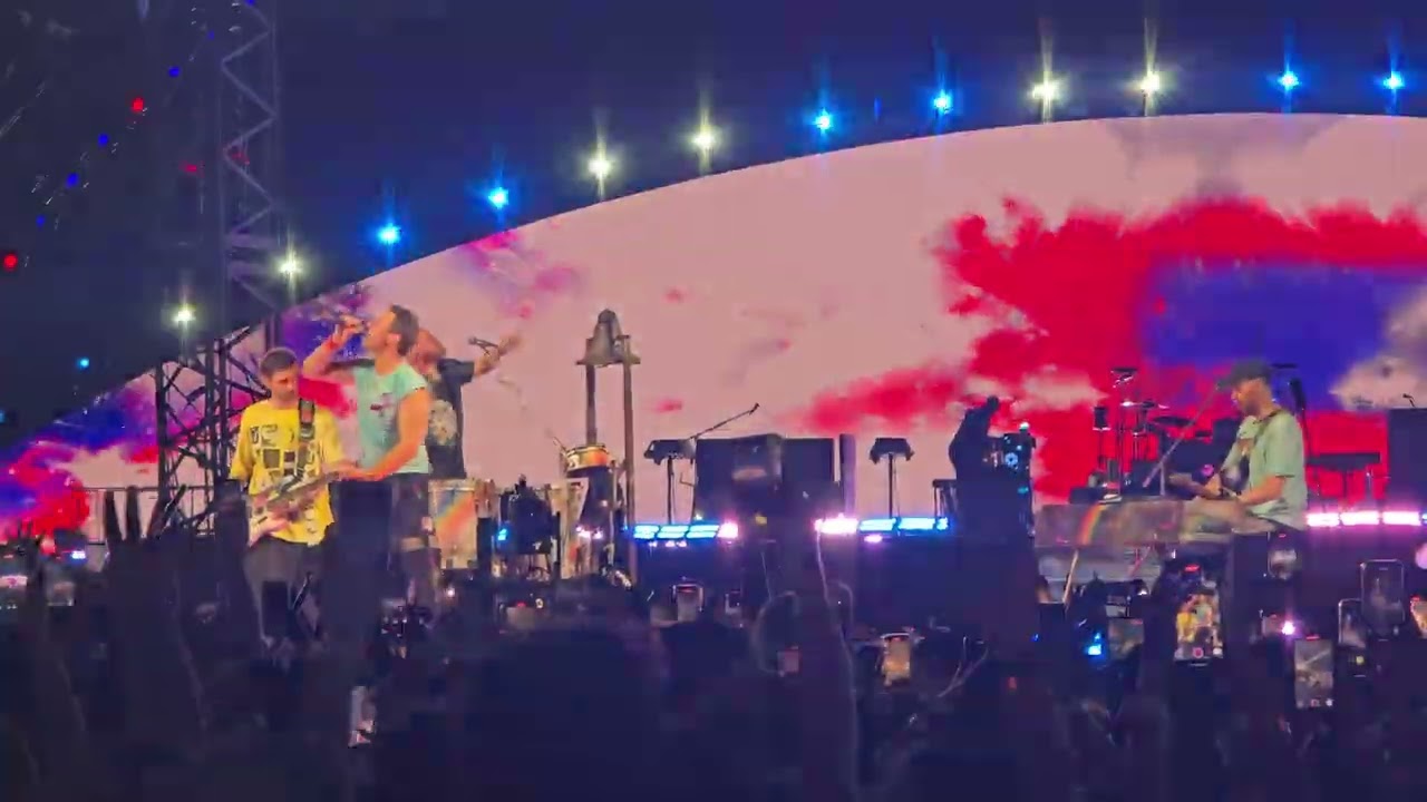 Coldplay - Viva la Vida (Live at Gillette Stadium, Foxborough - July 16, 2025)
