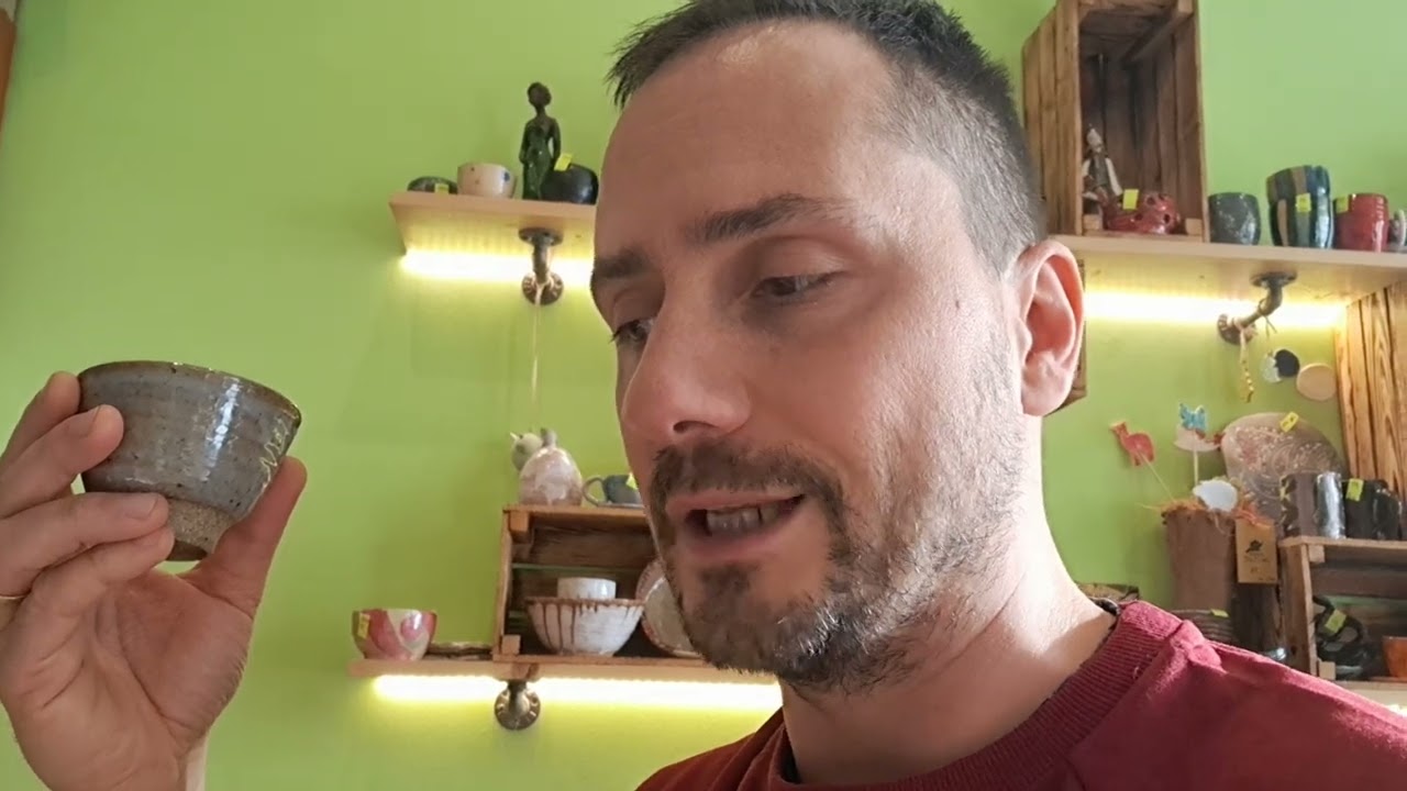 Jak smakuje herbata czerwona Puerh Wiśnia Porzeczka od Smaksztuki.pl