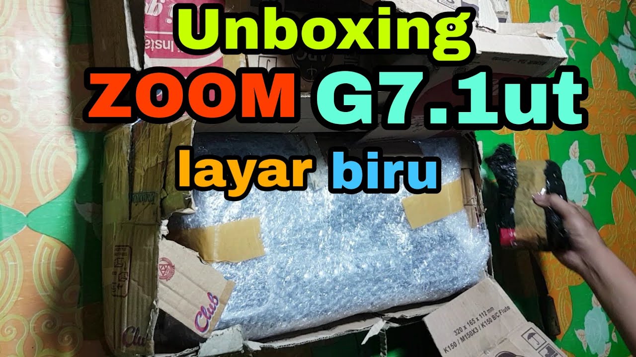 Unboxing Efek gitar ZOOM G7.1ut Layar biru