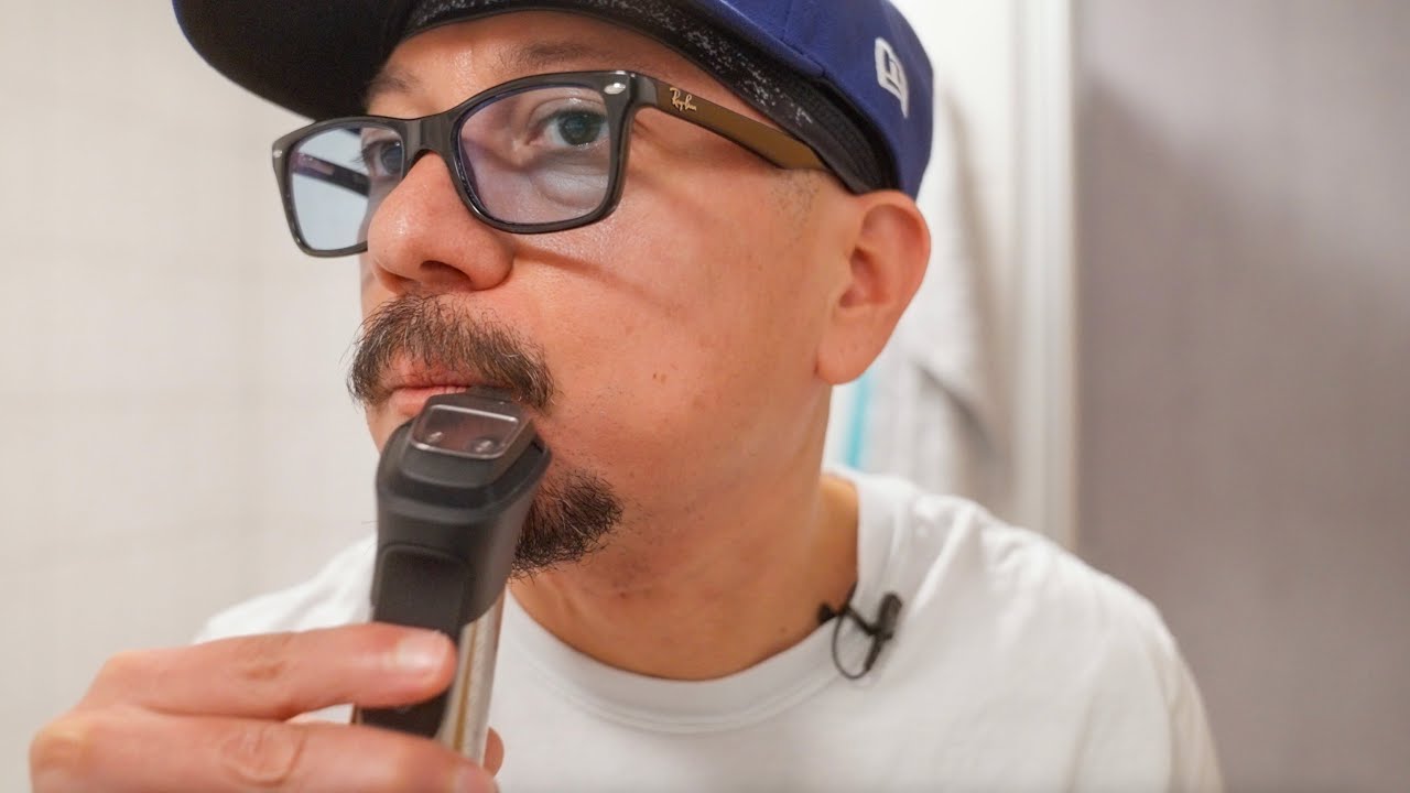 Philips Norelco Multigroom 9000: Van Dyke Beard TRIMMING Tutorial (Step-by-Step)