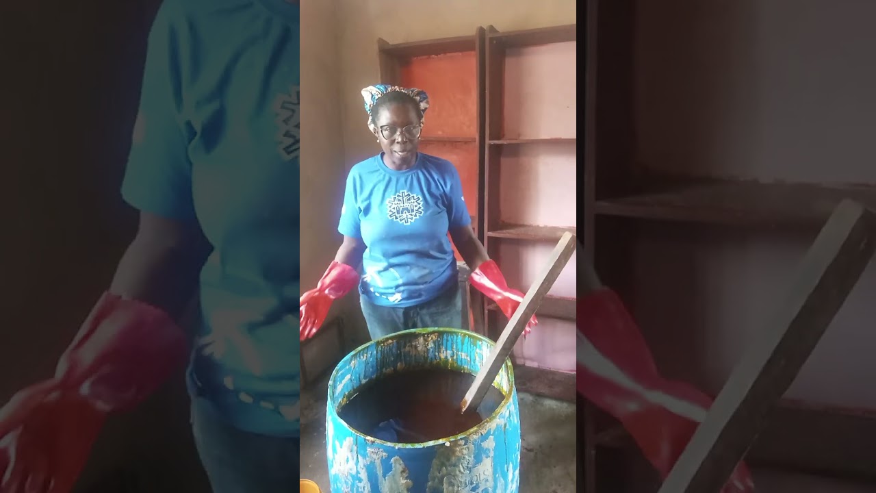 Bleaching of palm oil with chemicals before making soap