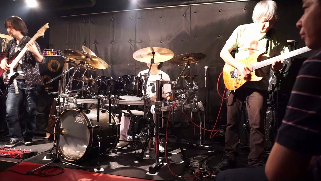 LOVE ME / PRISM（高画質＋高音質）