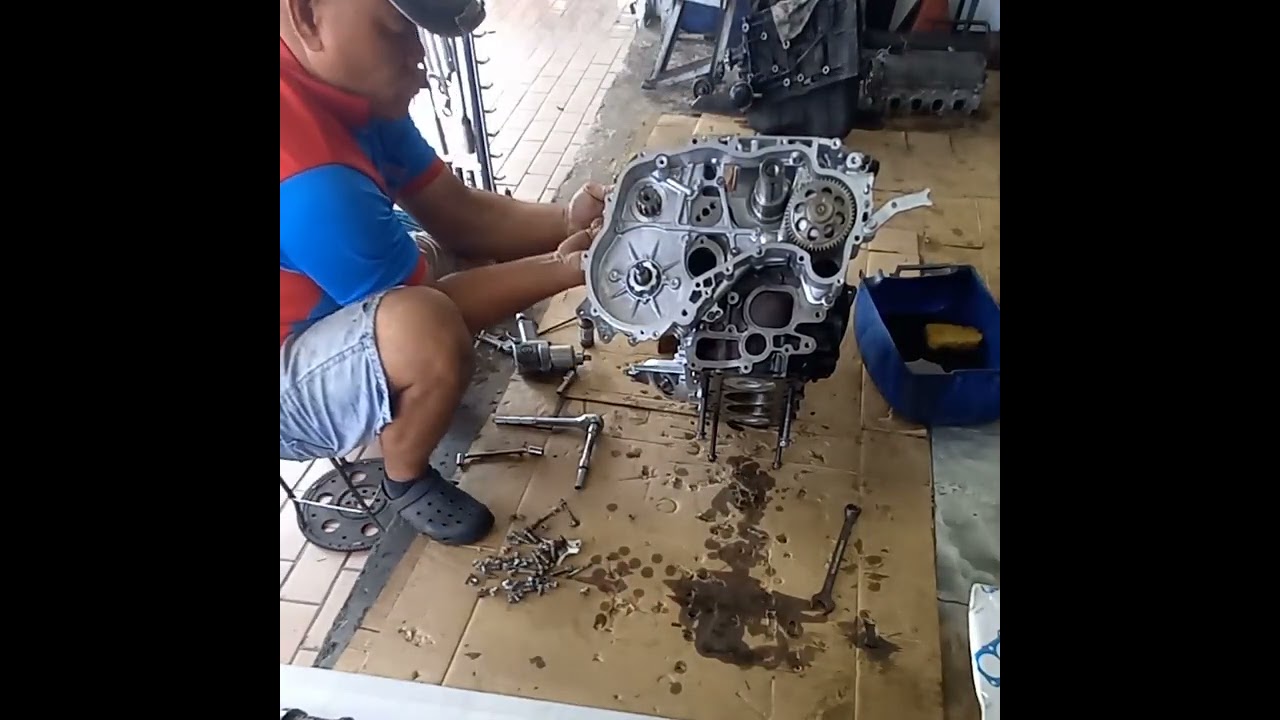 PART 3 TOYOTA  2KD ENGINE FULL REBUILD