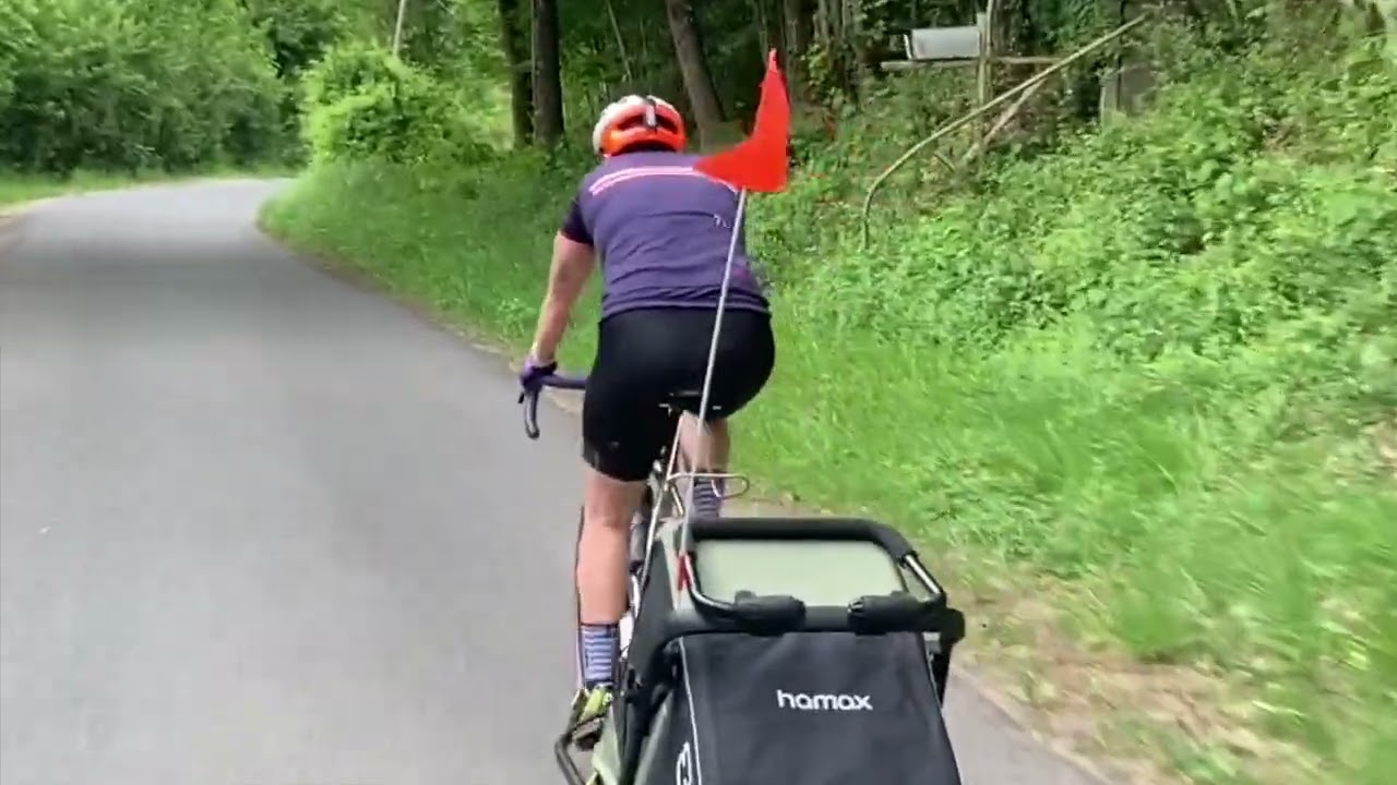 Test de la remorque Hamax Pluto