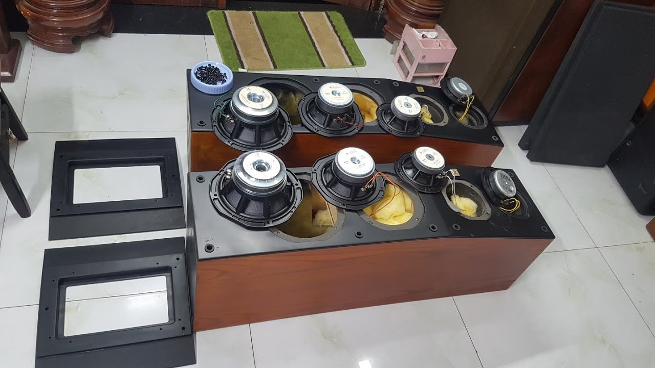 Giải phẫu loa JBL L5 Made in USA. Sao mà nó mới toanh ,zin đét thế lày.Giá 15tr. LH 0902313707