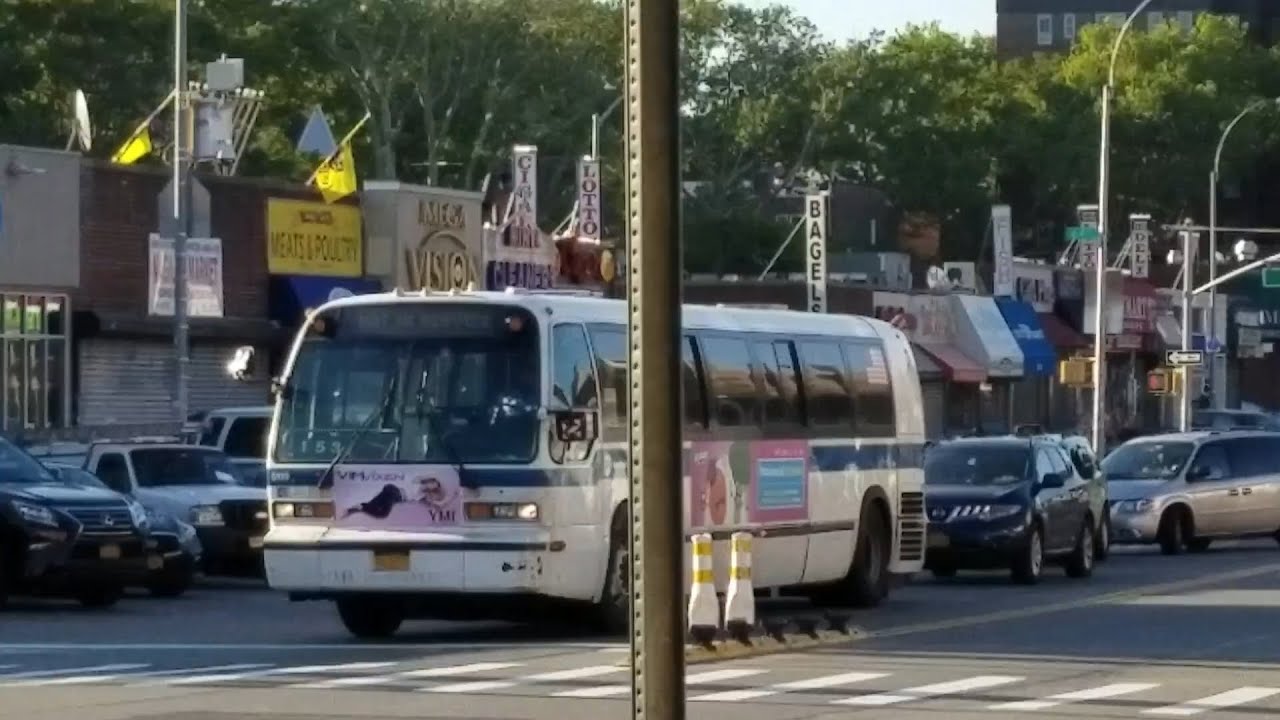 MTA New York City Bus: 1999 Nova Bus RTS-06 5199 Not In Service At 108th Street & 63rd Drive