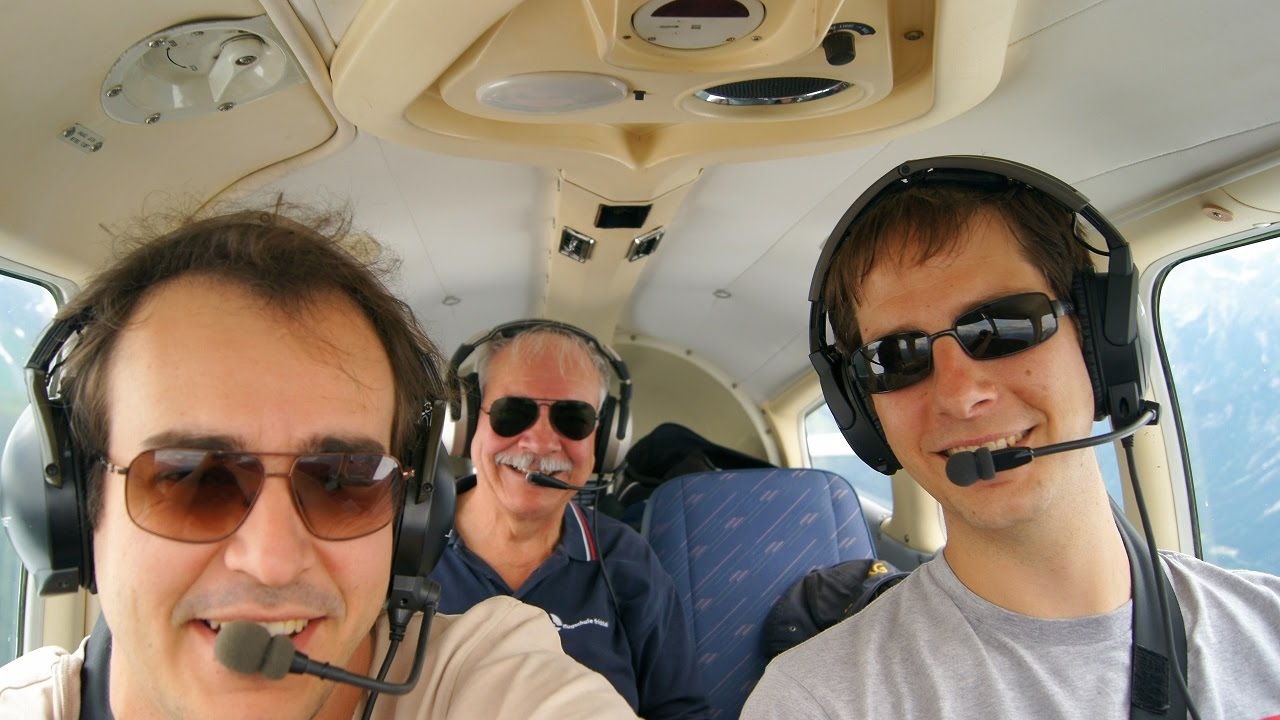 Holiday Flight 2016, Part 1, with live ATC (English and German) Switzerland, Austria, Czech Republic