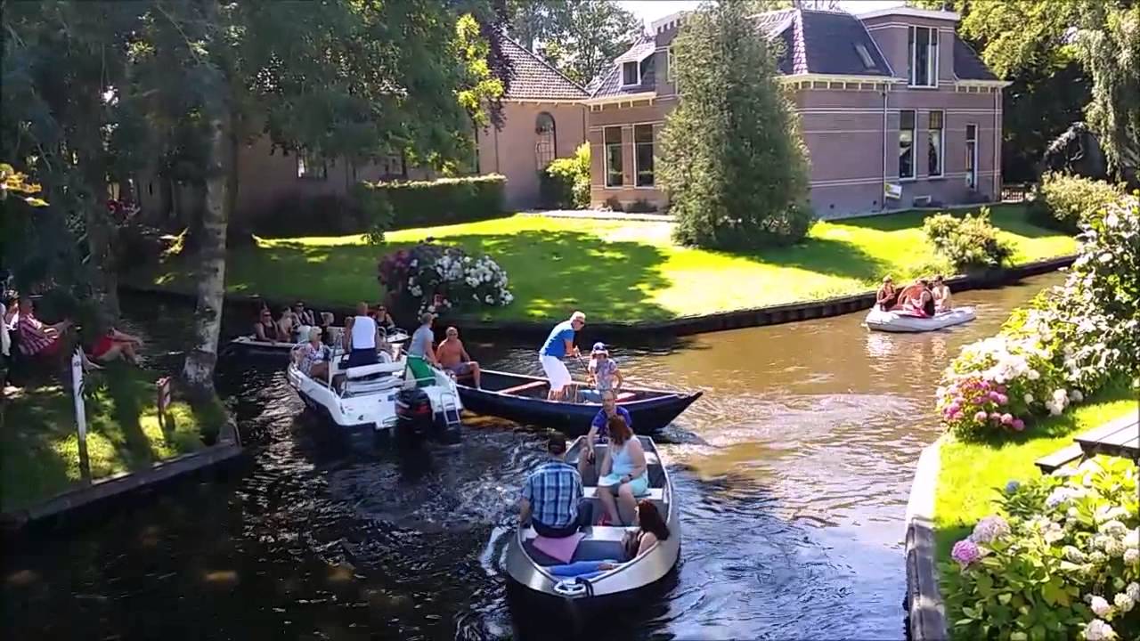 chaos in Giethoorn