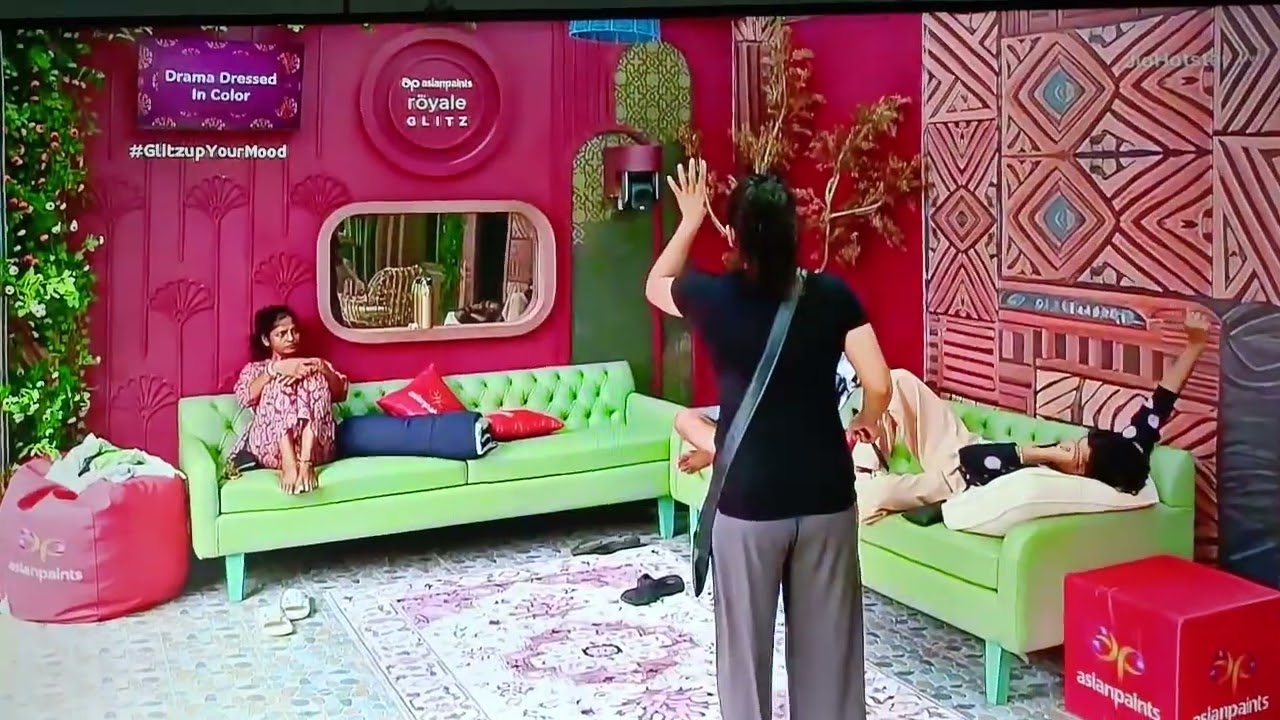 Bb9 live video 