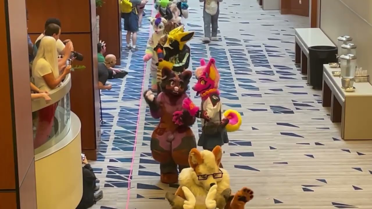 MEGAPLEX PARADE 2025