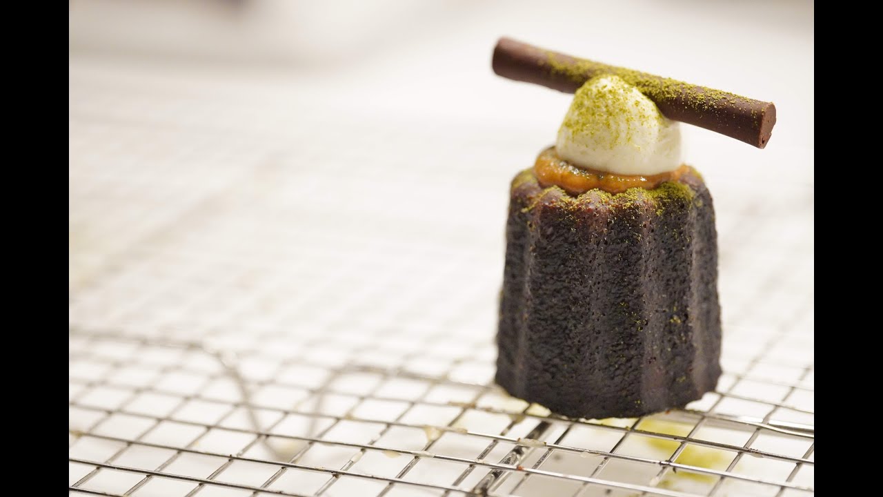Peanut Praline Canelé 花生果仁酱可丽露 （铜模/蜜蜡使用，牛奶温度等小技巧）轻松烤出不爆头的漂亮可丽露