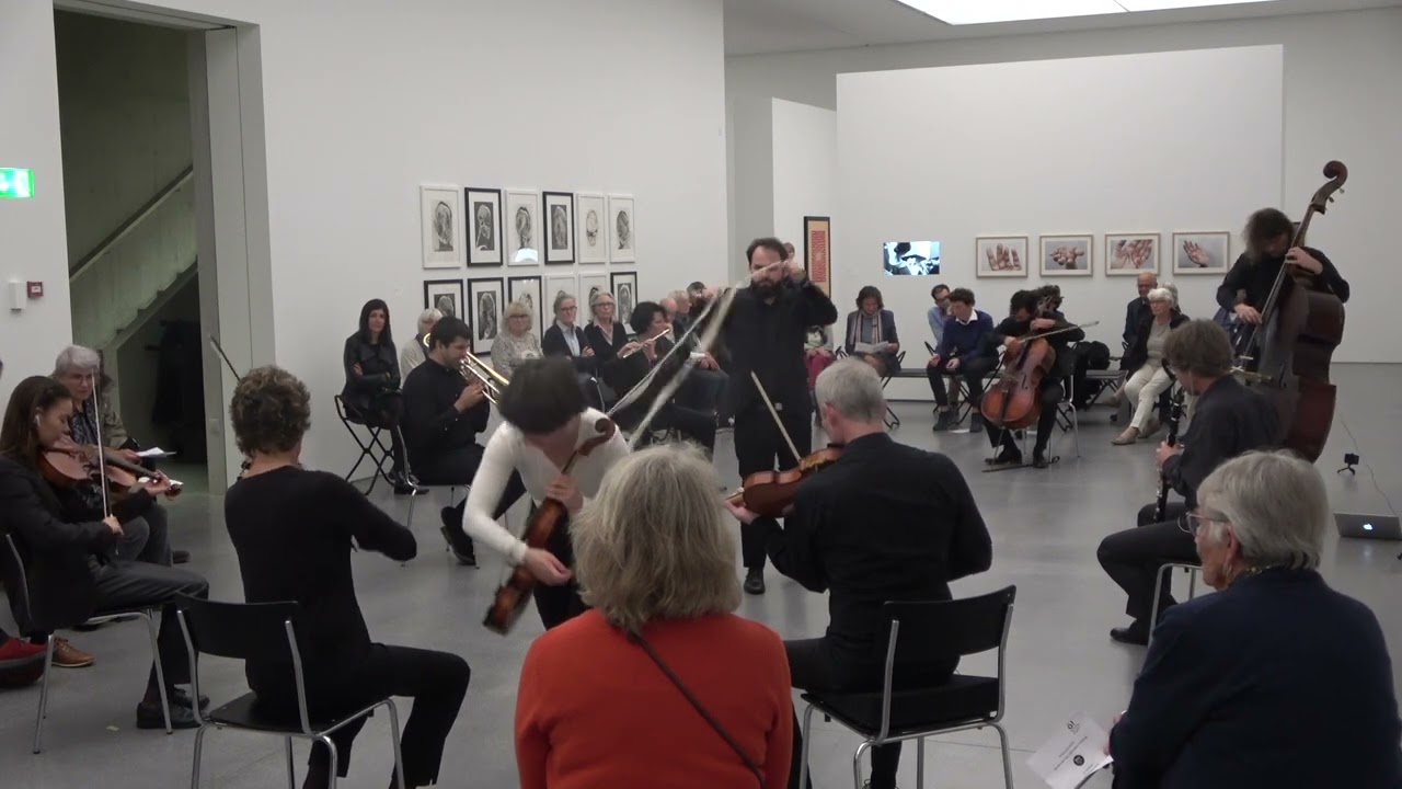 Asia Ahmetjanova – ABSAGE for ensemble, solo performer viola player and conductor.