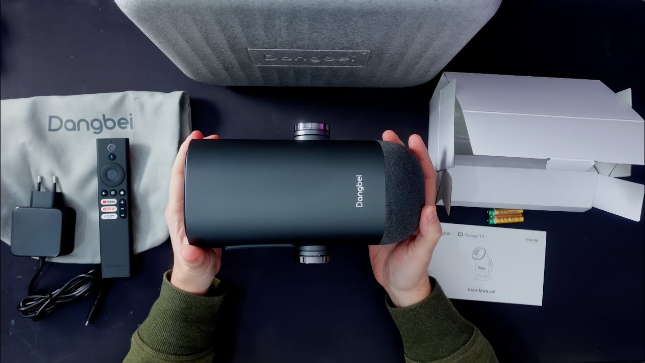 Dangbei Freedo Proyector Port&aacute;til con bater&iacute;a Google TV HDR y Dolby Atmos Licenciado para Netflix
