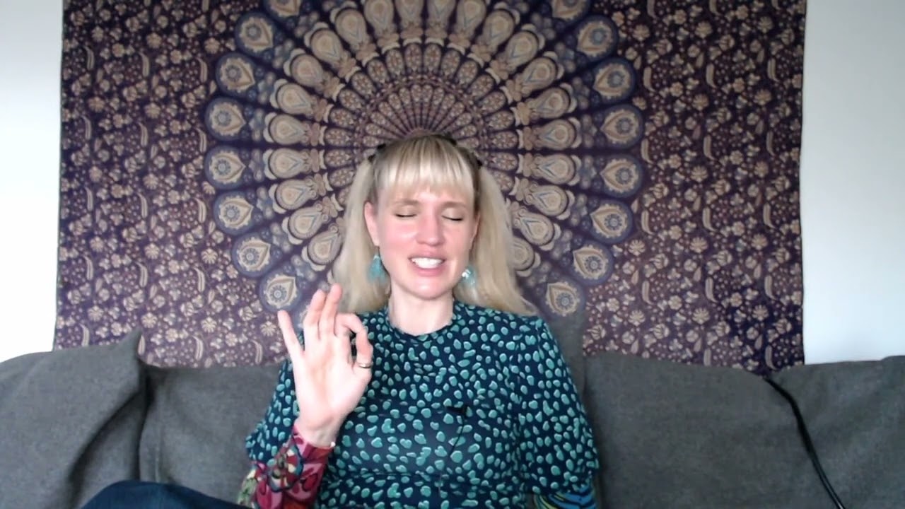 Lisa Cairns - 15 minutes Guided Meditation (Video:16/10-22) #nonduality # meditation