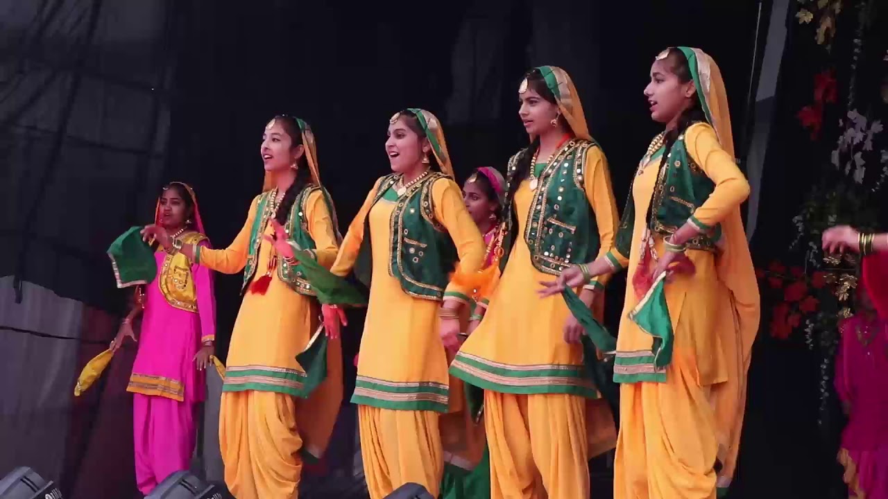Bhangra Performance