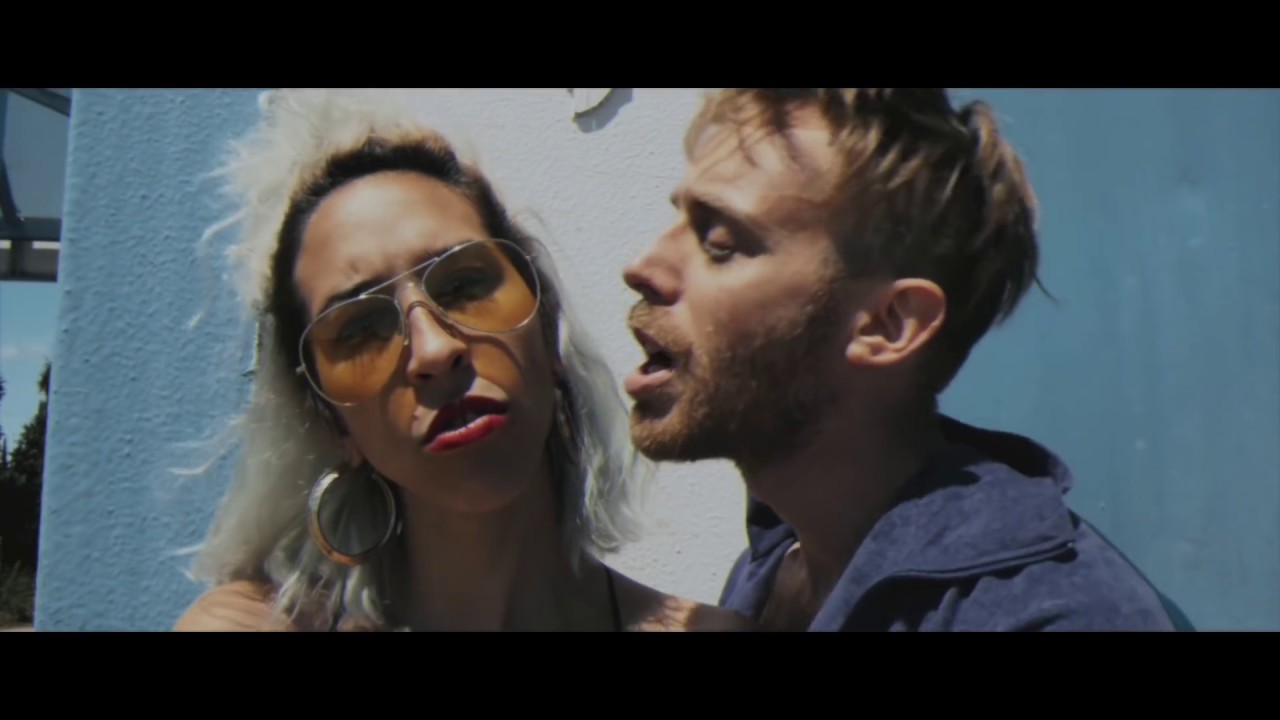 Mueveloreina - I Want It All (Video)
