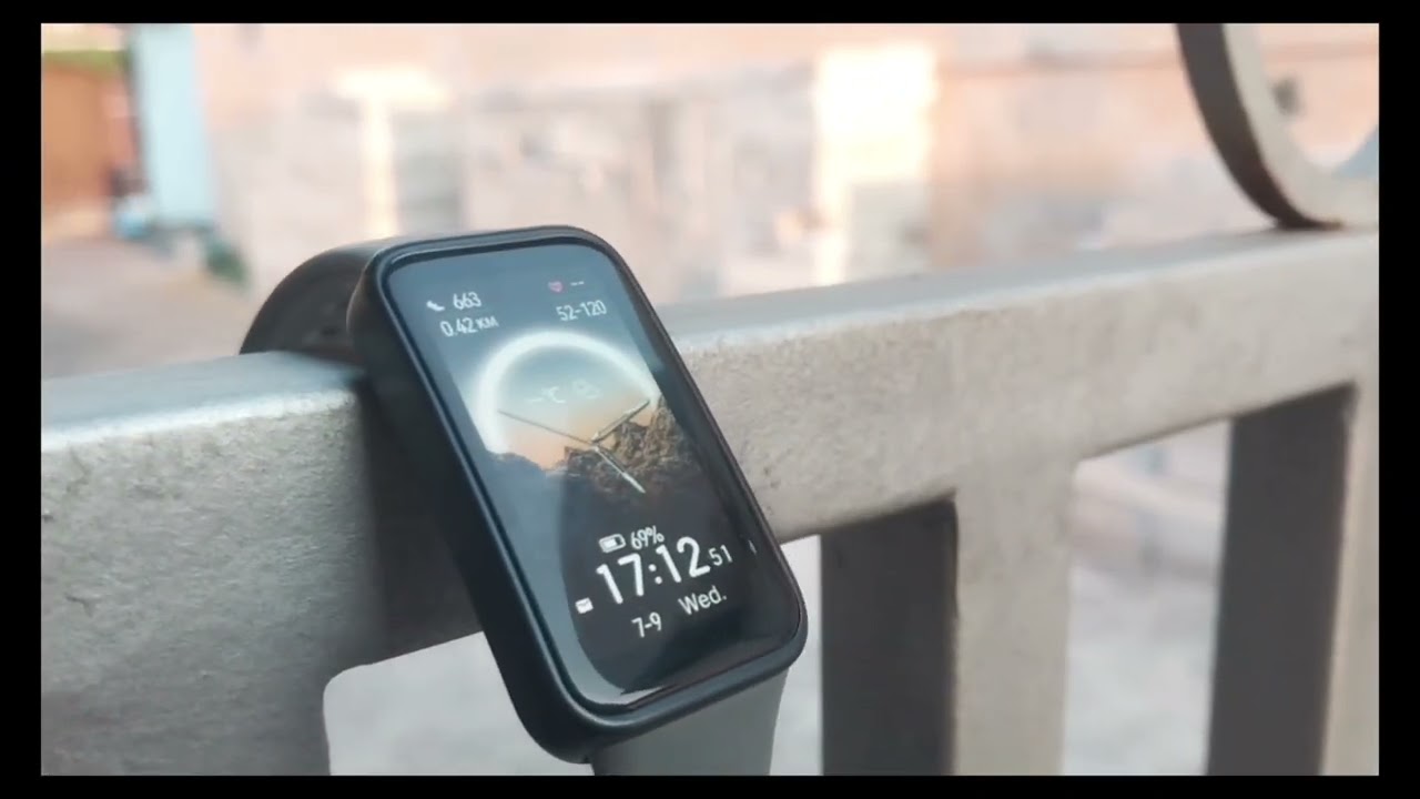 Holiday Program for Teens. Creating a Smart Watch Commercial