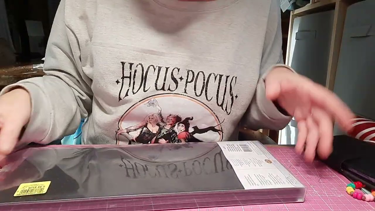 Destockage Loisirs Créatifs..je saute dessus 
