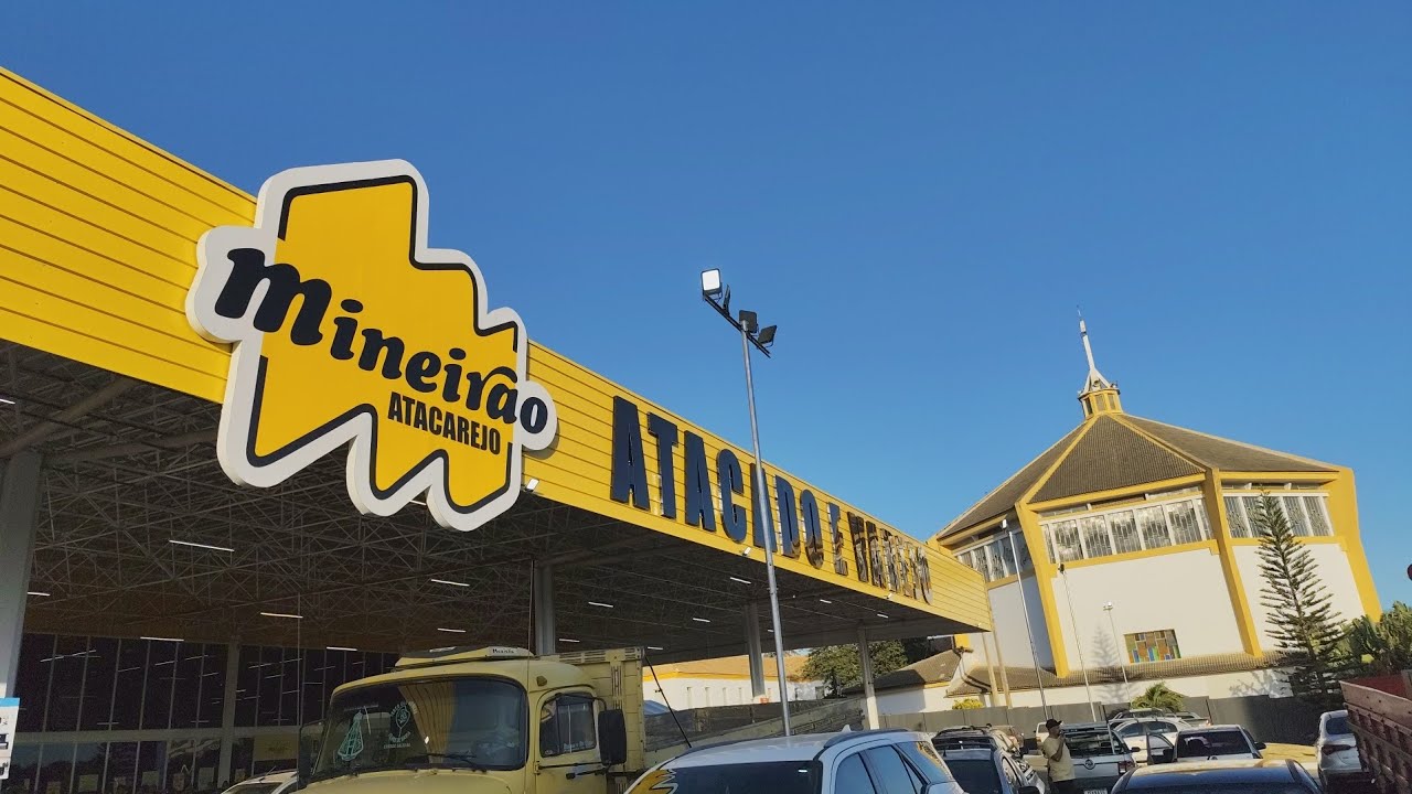 inauguração do Mineirão Atacarejo da av: Brumado em Conquista.