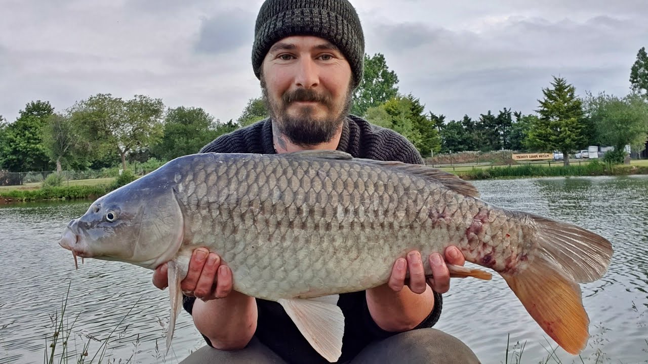 Carp fishing at Milton Pool fisheries