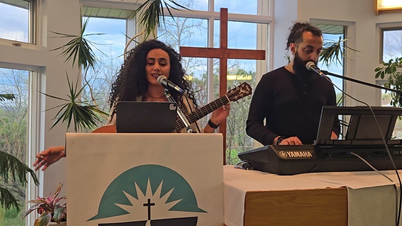 فترة تسبيح مع الأخت انجلينا غبريال / كنيسة يسوع هو الطريق أوتاوا 10 مايو 2025