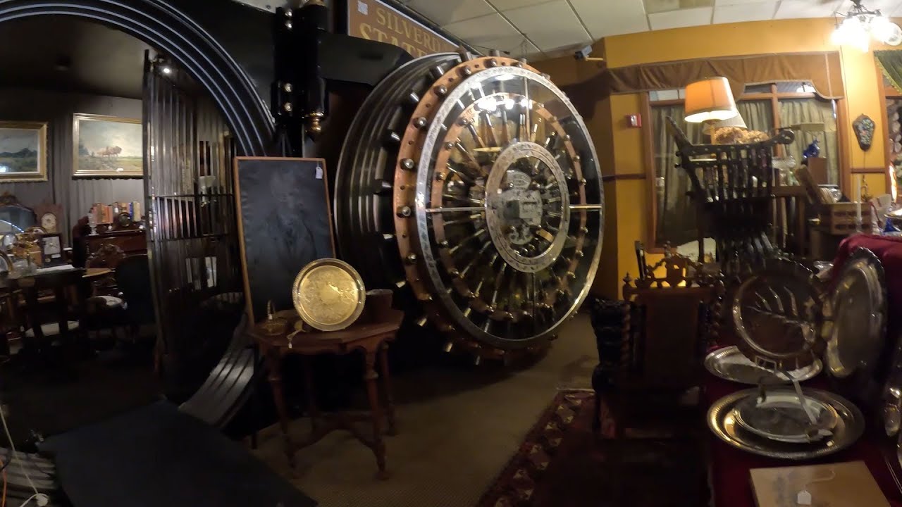 🕰️✨Antique and thrift Store Shopping🕰️✨