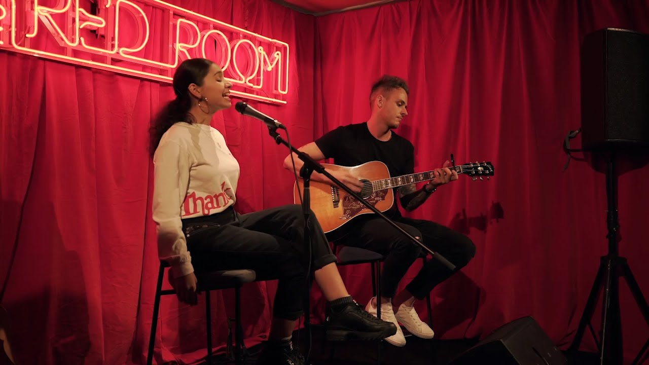 Alessia Cara - Stay (Acoustic Live in Australia)