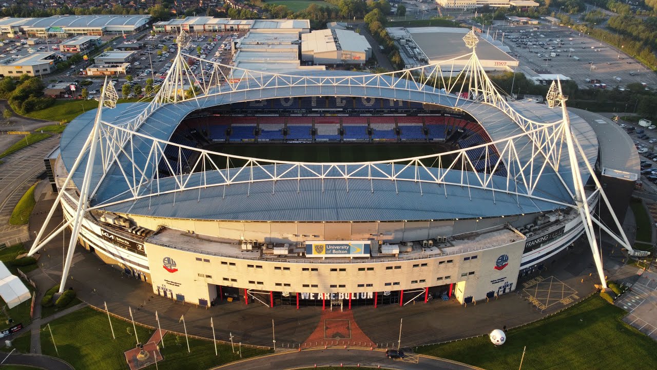 Bolton Wanderers FC - University of Bolton Stadium - Reebok - Macron - overview