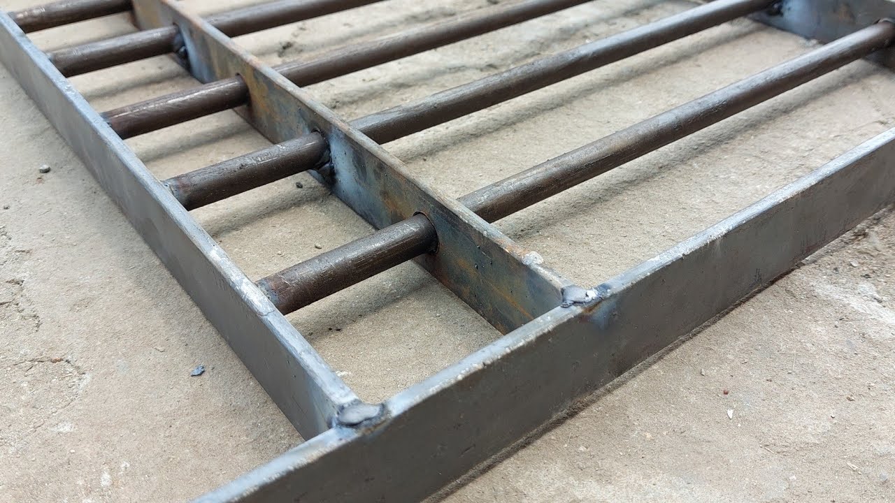 Round Bar Grill Making With Flat Bar || Grill Design