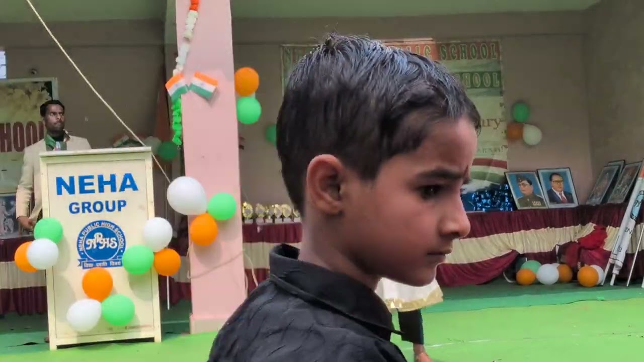 Sandeshe aate hai dance performance Neha Public School Guna 