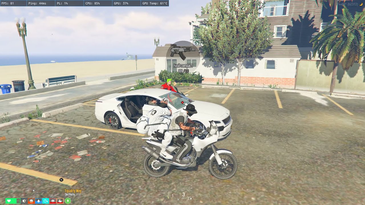 🌴Baylife🌴Course poursuite -2 a L’aku !