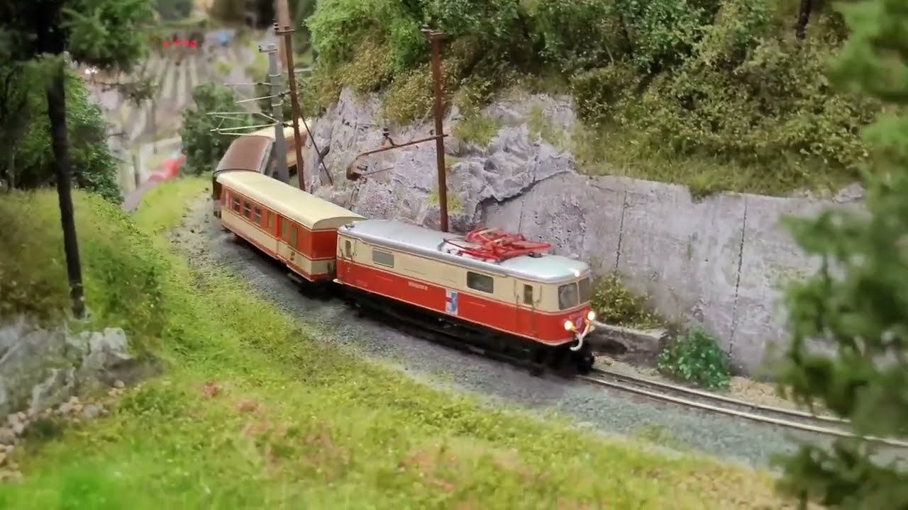 Besuch beim 1. Salzburger Modelleisenbahnclub - 1. Teil: Schmalspur