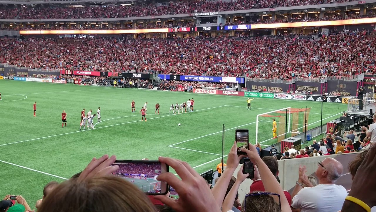 Josef Martinez penalty kick against New York Red bull