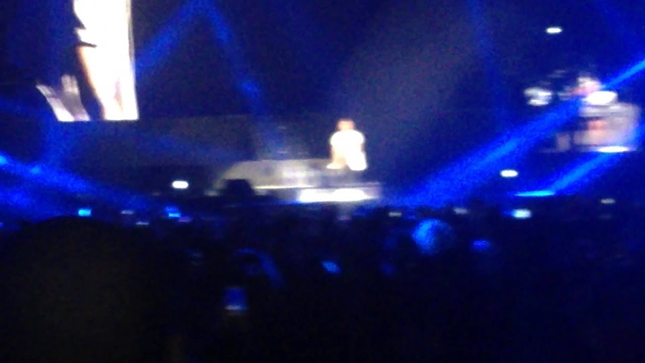 Ariana Grande ft. Justin Bieber live in Inglewood April 8th 2015