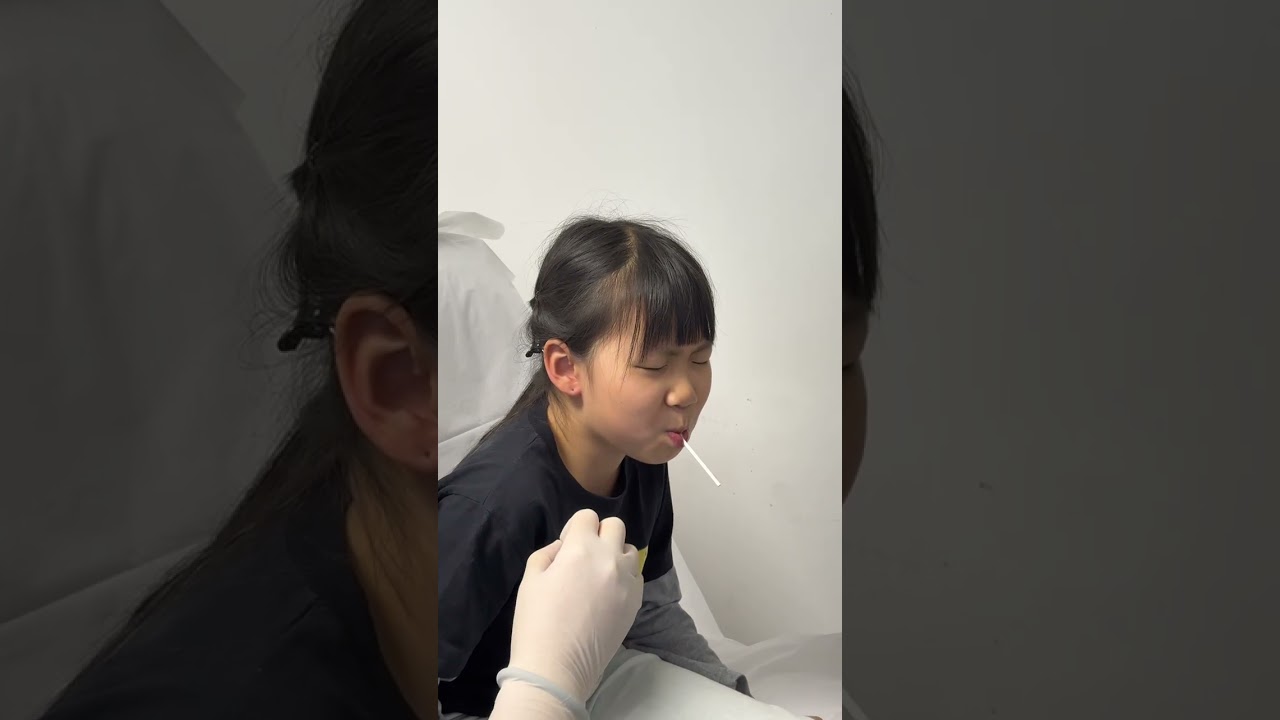 今天打耳洞！￼