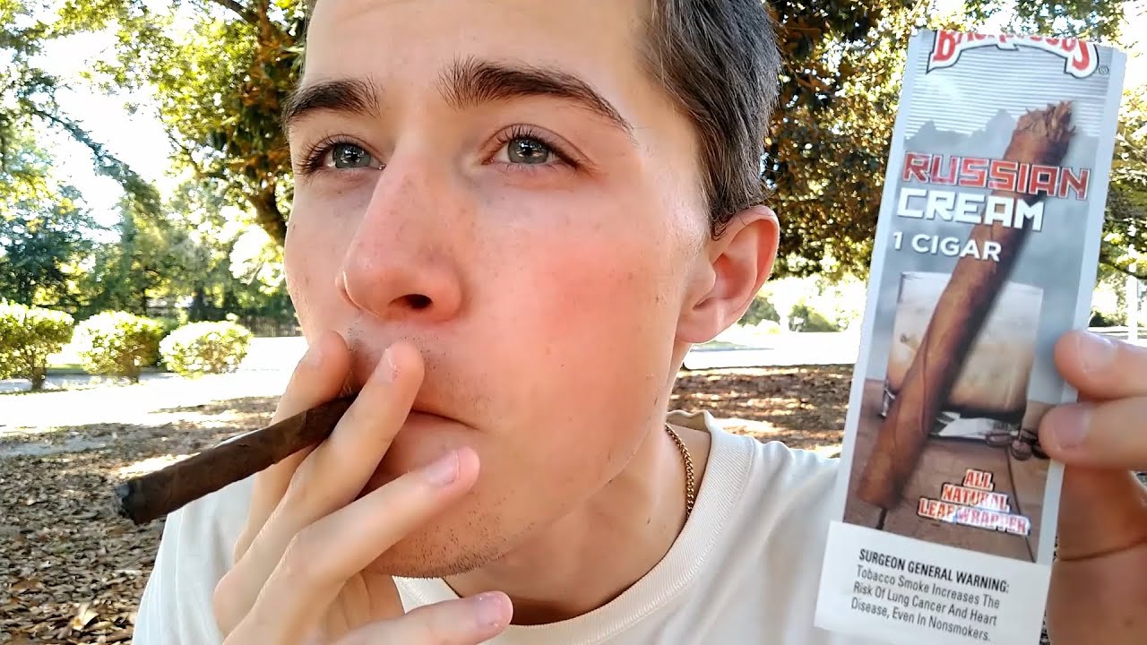 Smoking a Backwoods Russian Cream Cigarillo - Review