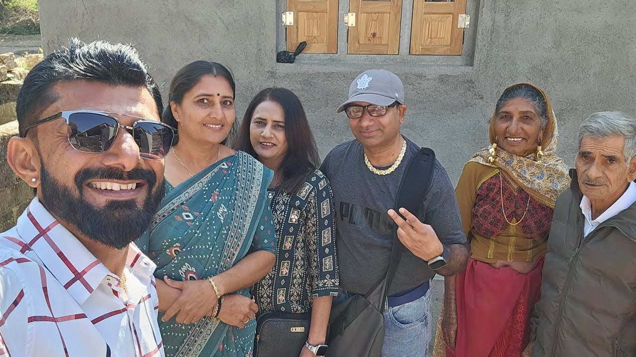 9 વર્ષ પછી ફુઈનો દિકરો કેનેડા થી આવિયો શુ સરપ્રાઇઝ આપીયુ  ? બઘળાટી બોલે ગઈ 