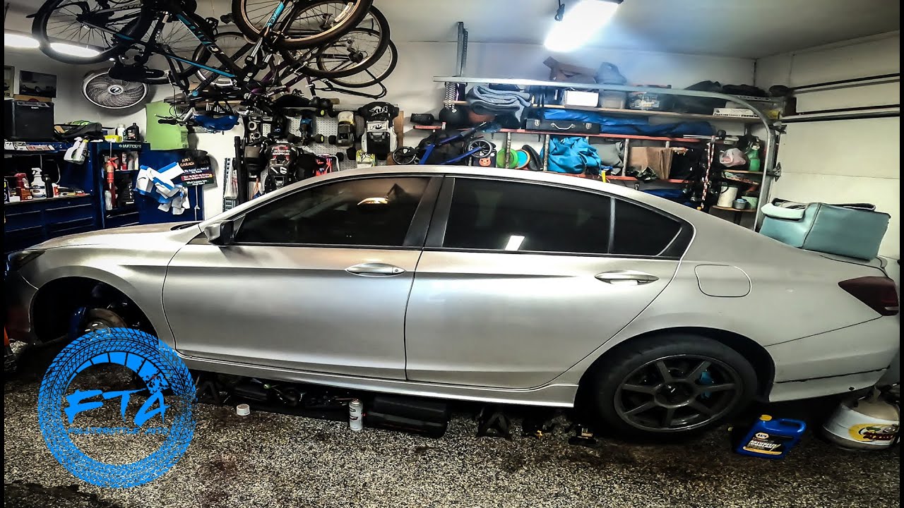 9th Gen Accord Genesis Brembo Front Caliper Seal Replacement with New Pads & Rotors