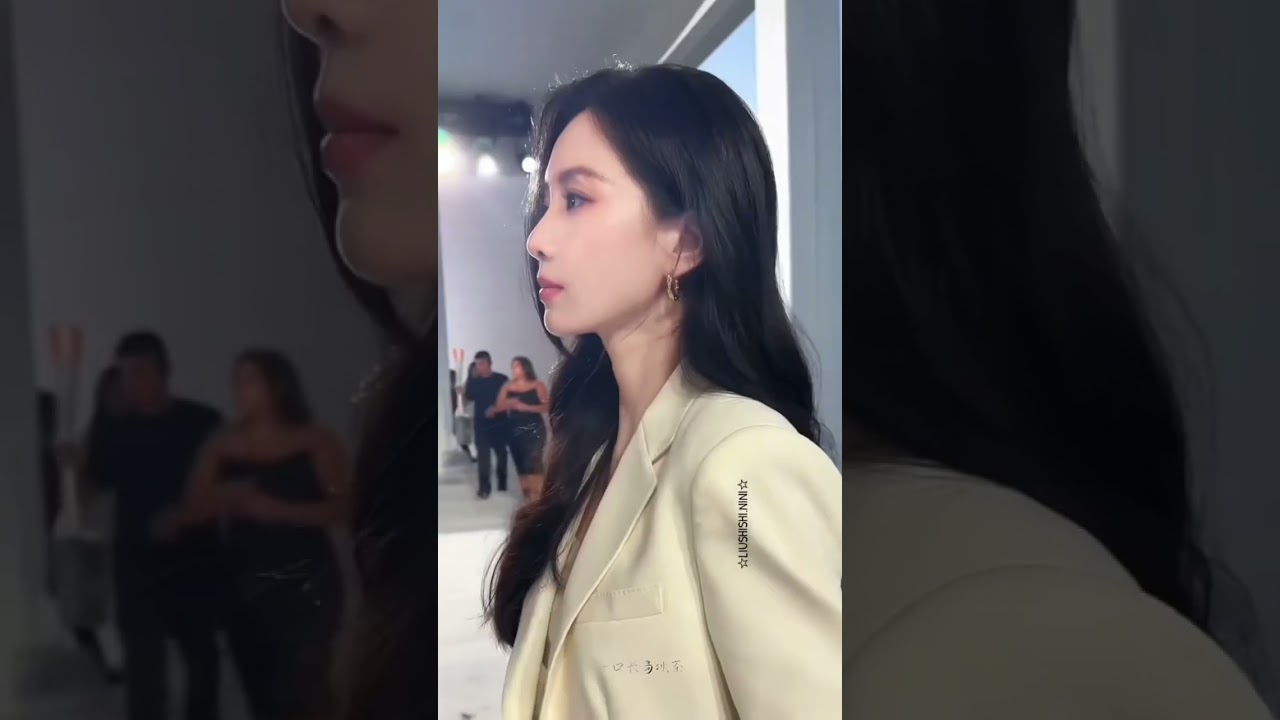 G&aacute;i xinh n&egrave; #chuyệnthầmk&iacute;n #video #vial #gai #bikini #khampha #codon #hotgirl #girl #chuyenthamkin
