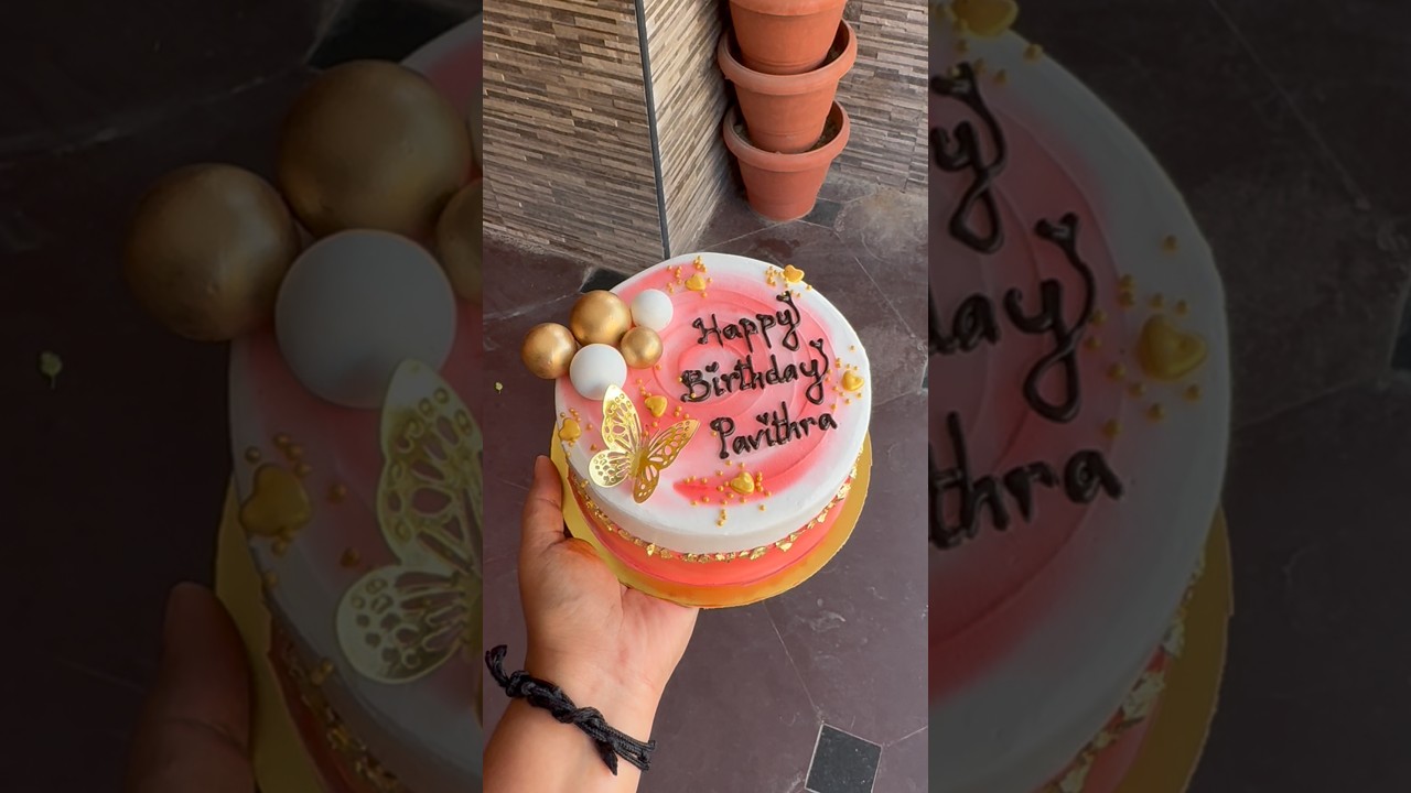 Red velvet cake❤️ #youtubeshorts #trendingshorts #homemadecakes #food #homebakers #passion #cake