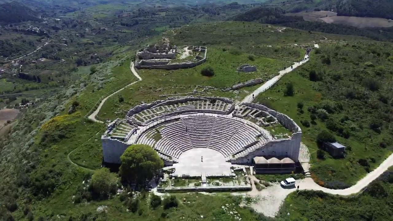 Temple of Segesta,Greek temple in Sicily