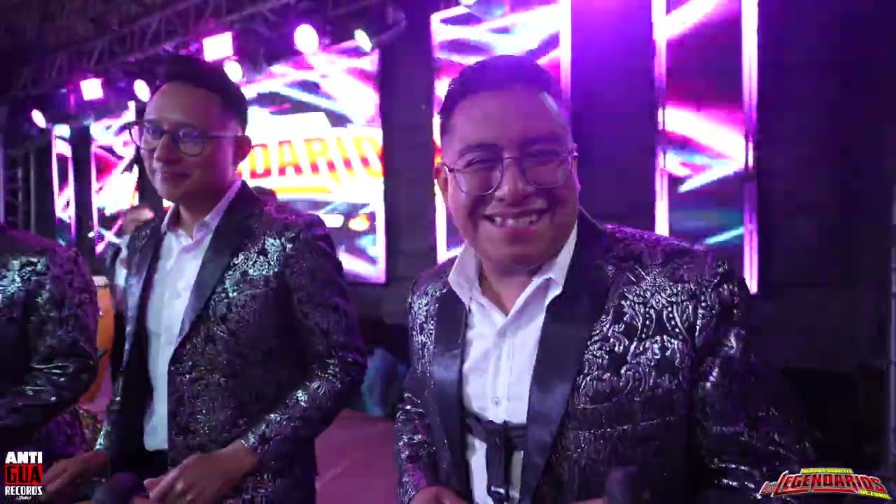 Volveré / La Vecinita - Marimba Orquesta Los Legendarios de Zunil