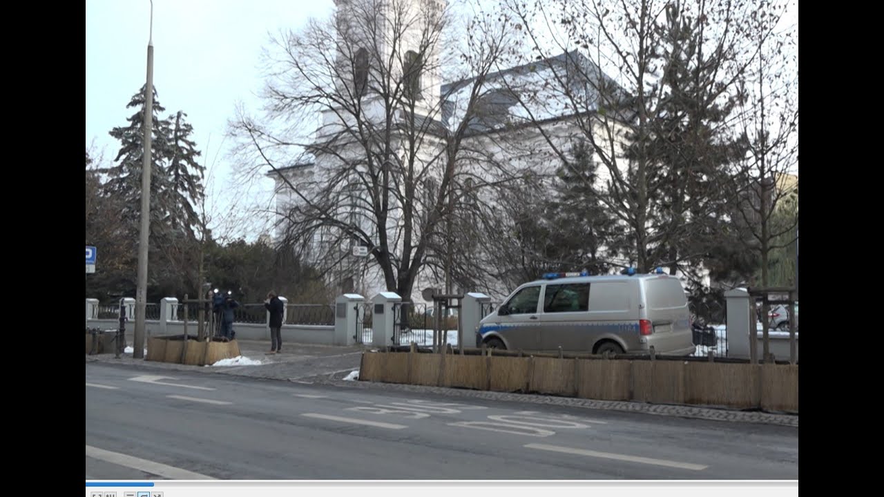 Strzelanina w centrum miasta. Zaatakowano konwojenta