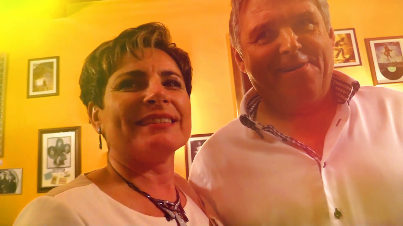 HOLÍČ- Zpěvačka lidových písní OLINKA BARIČIČOVÁ , oslava jejího životního jubilea s DH ŽADOVJÁCI 1.