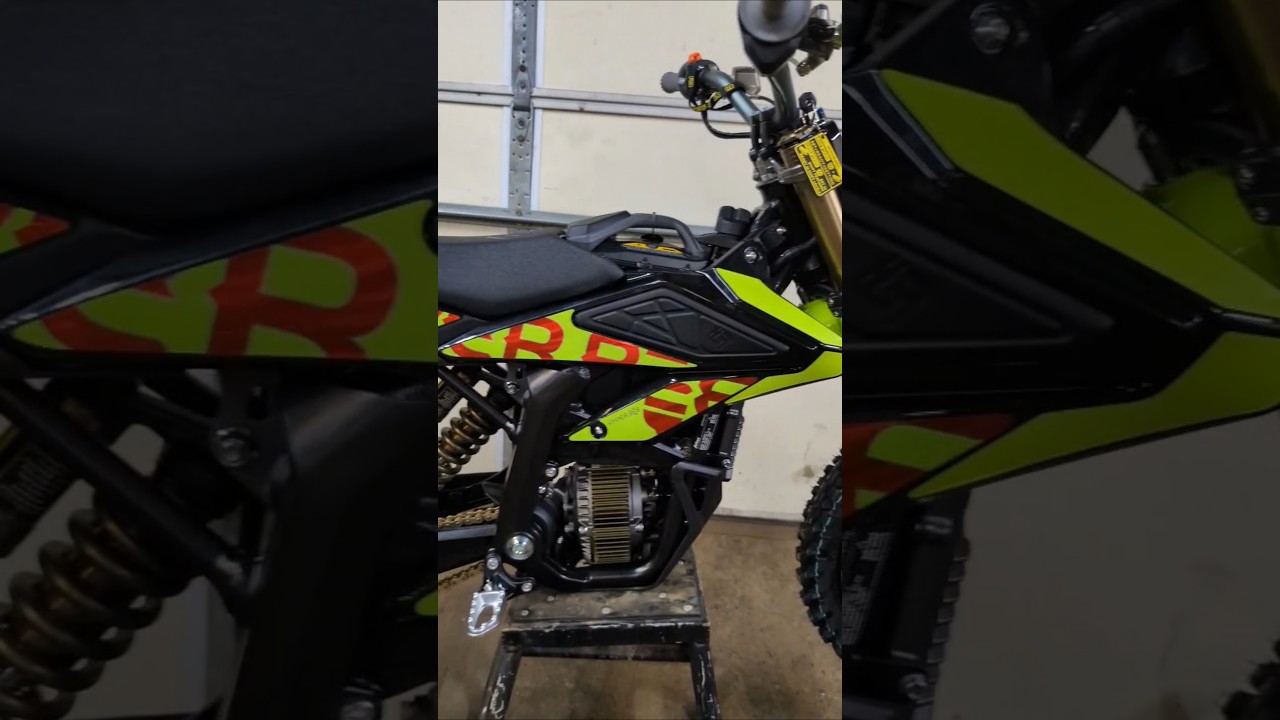 Surron Hyper Bee ⚡ 2025 Unboxing Green #surron #ebike #emoto #electricbike