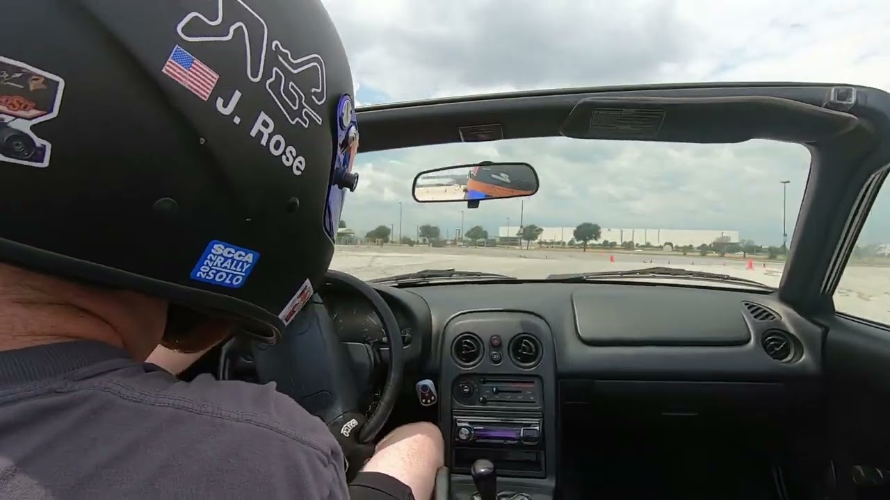 Texas Region SCCA Solo Autocross Event #6 - Lone Star Park - 1996 Miata CST - Run #3 Sliding
